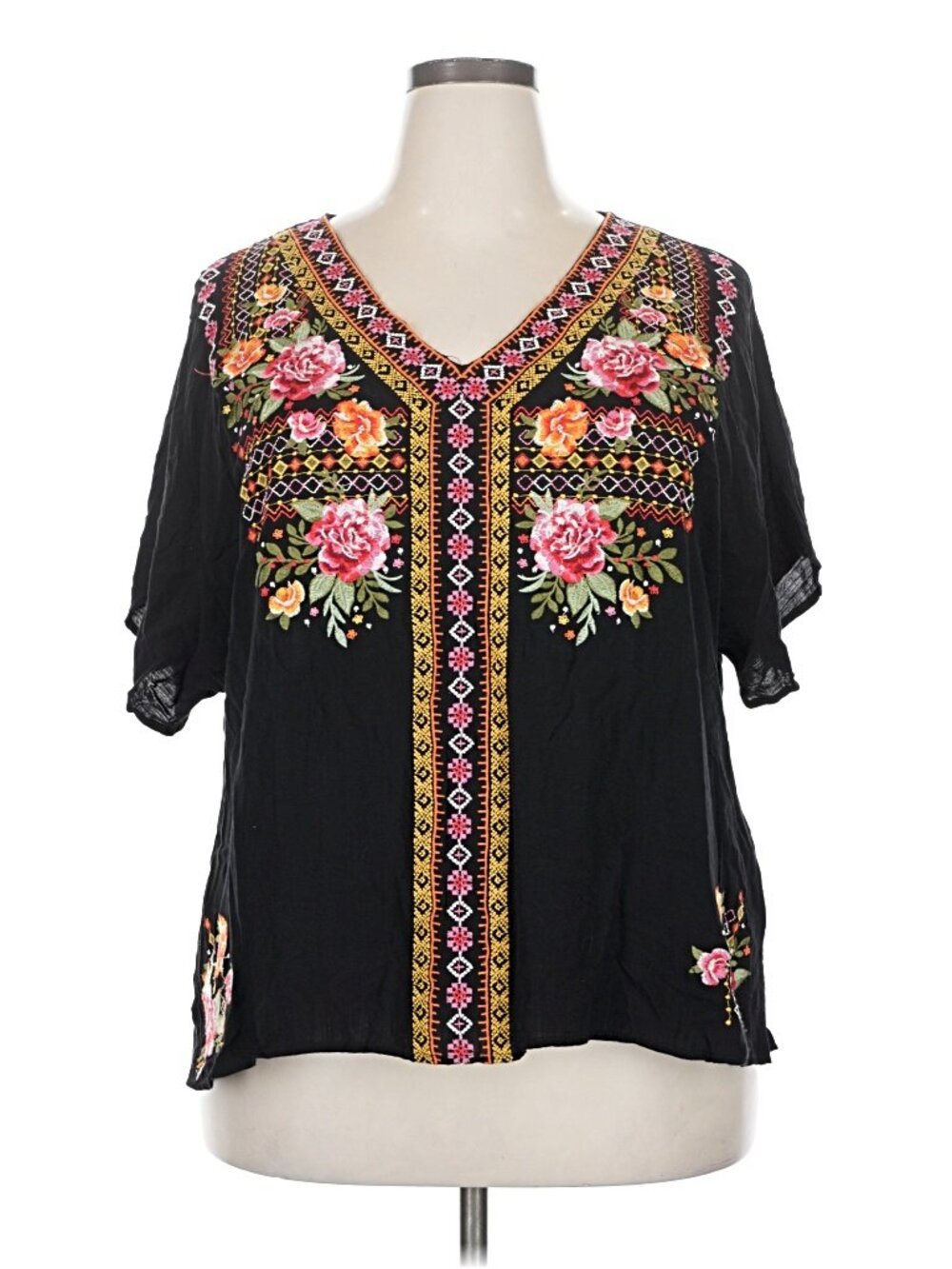Savanna Jane Embroidered Boho Blouse Size 2X Black Floral Festival Top - Picture 2 of 5